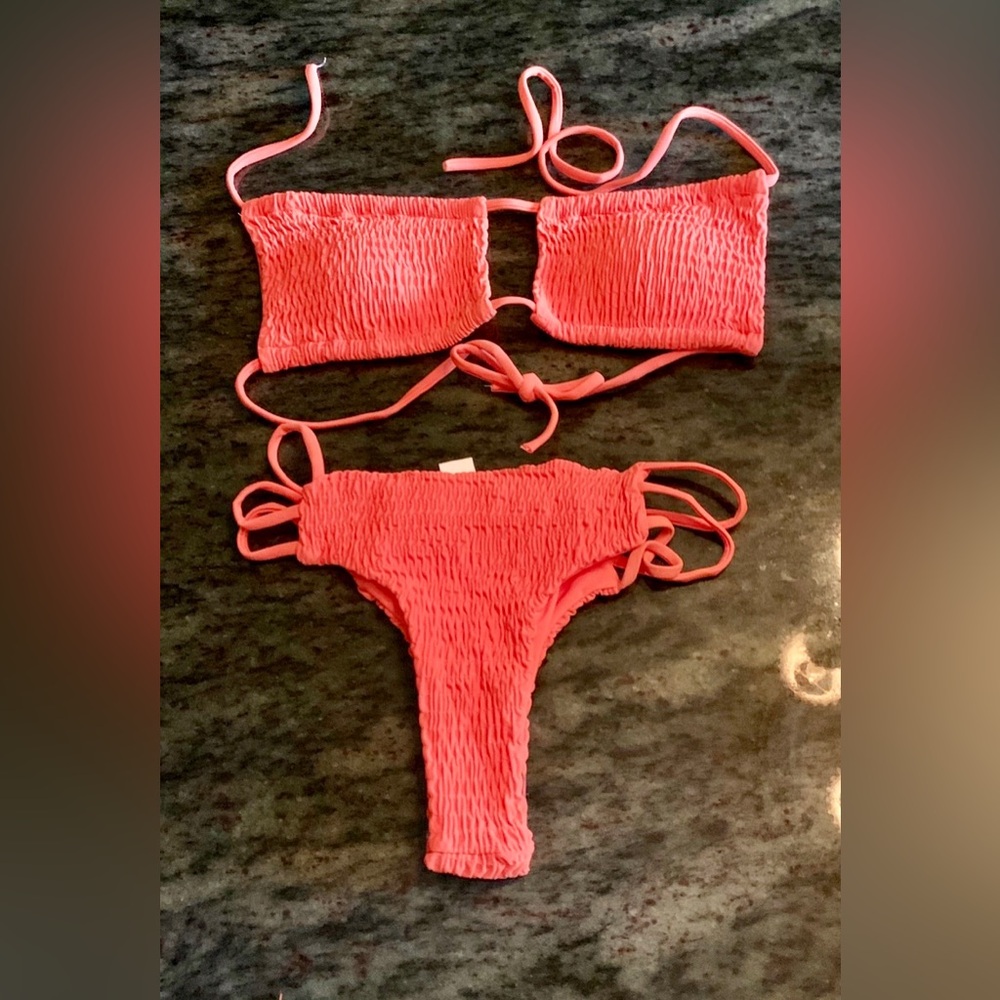 2 piece women’s bathing suit 
Size small